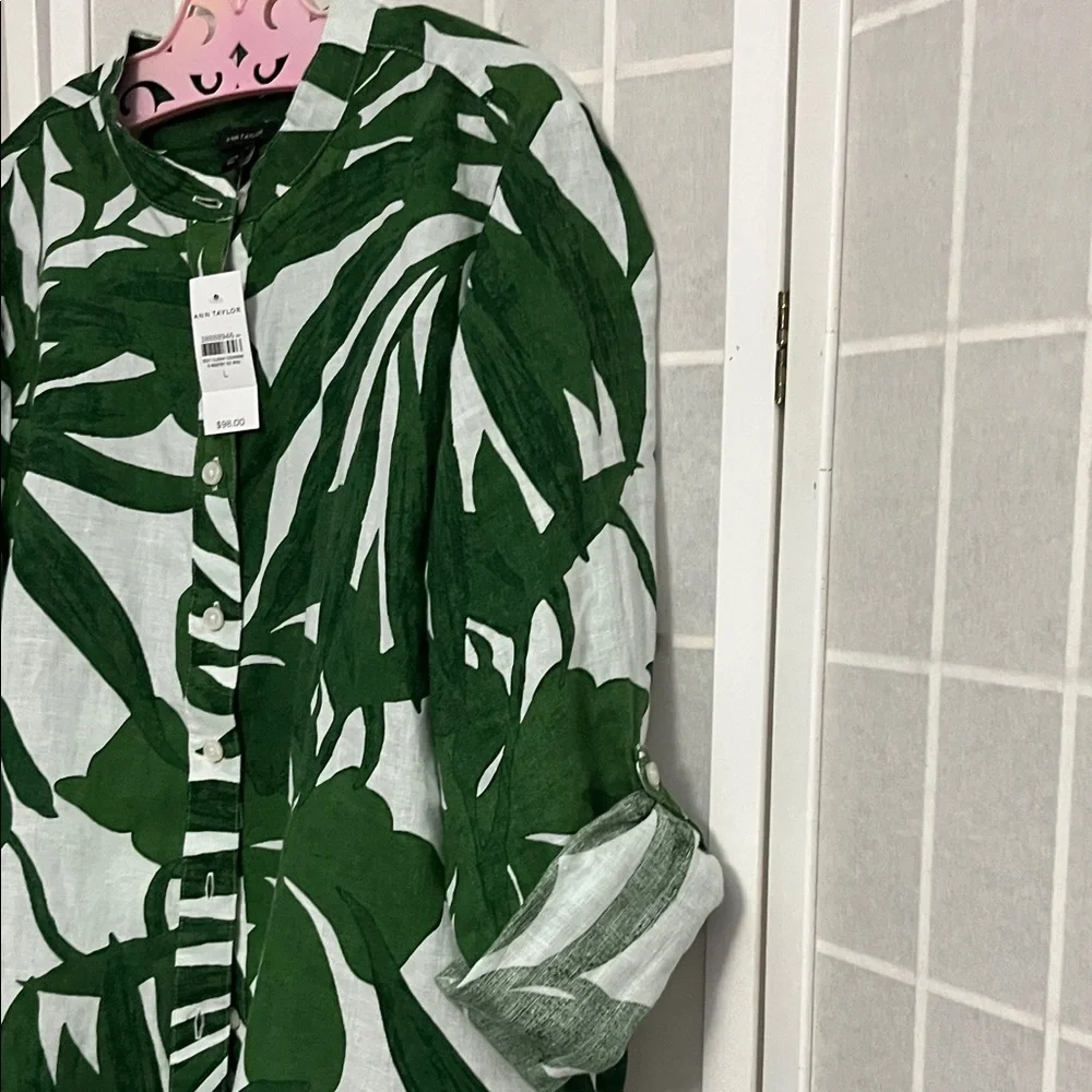 Ann Taylor Green Leaf Pattern Shirt - Picture 7 of 11